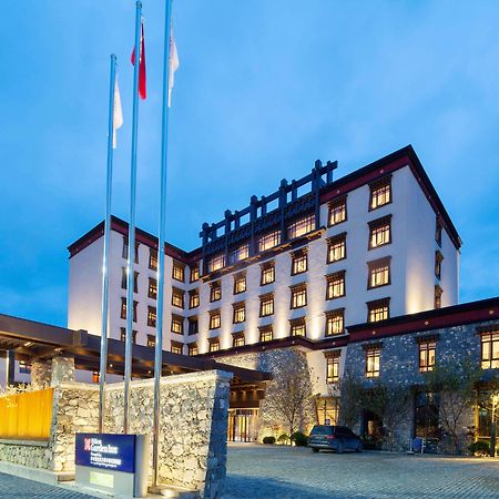 Hilton Garden Inn Shangri-La Exterior photo