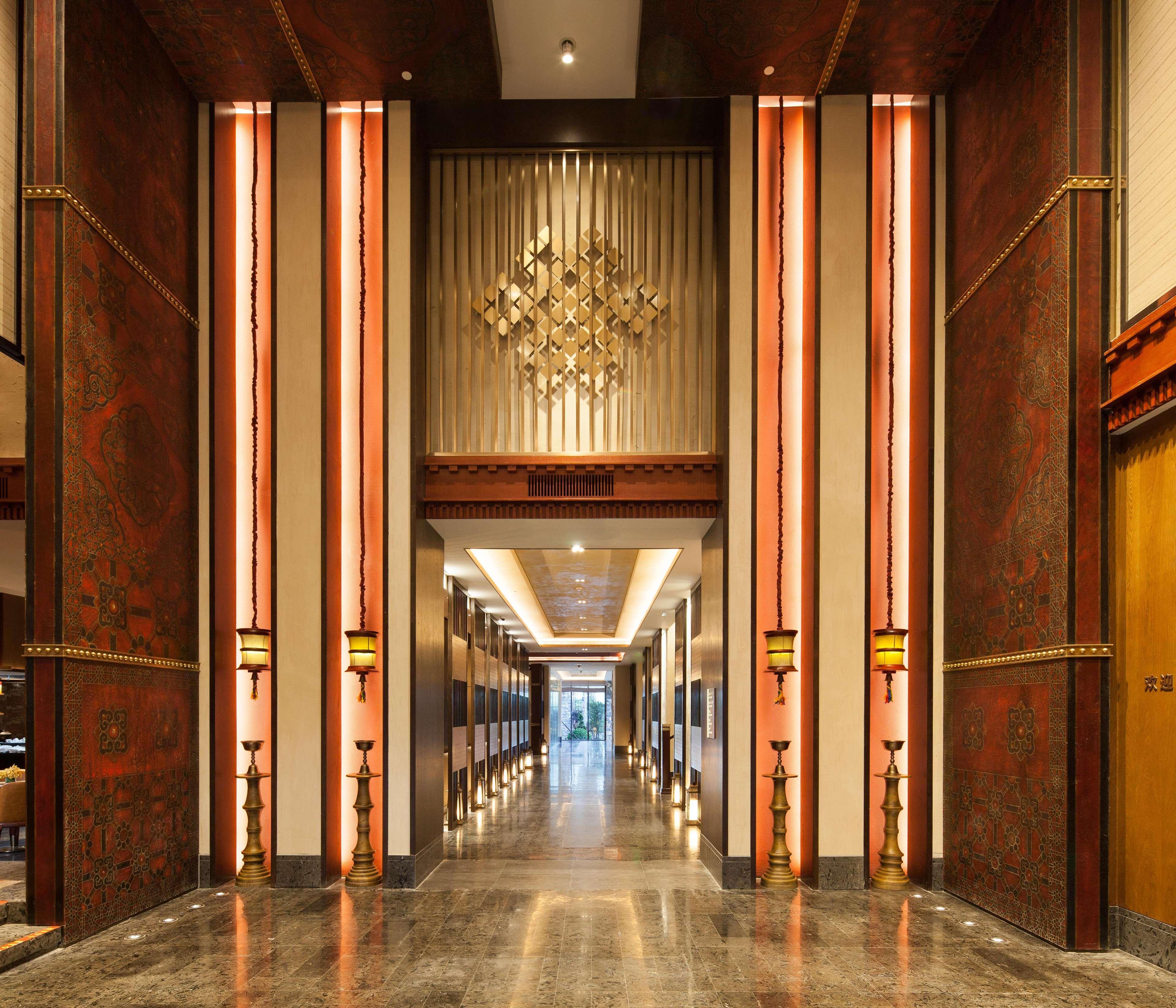 Hilton Garden Inn Shangri-La Exterior photo