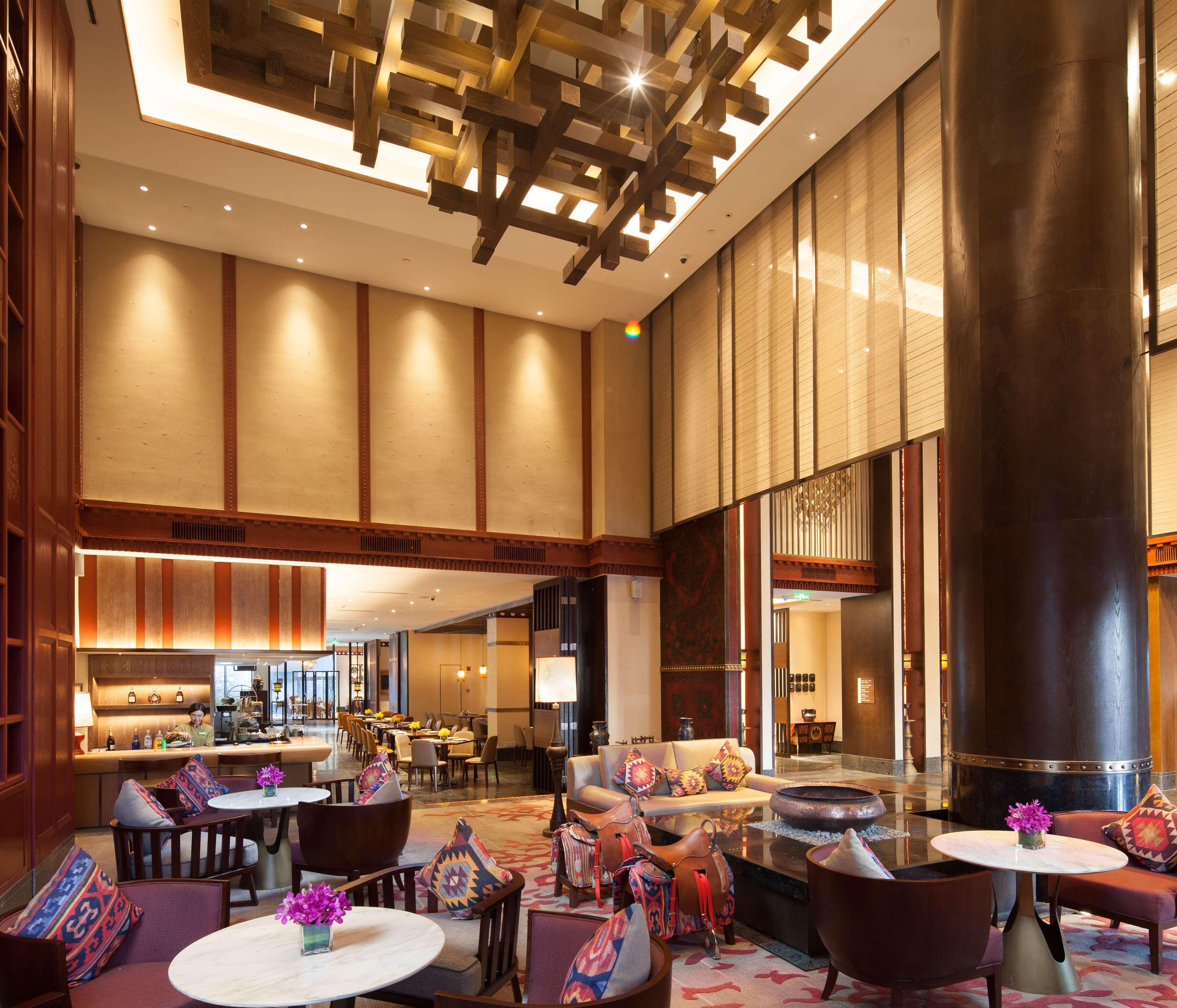 Hilton Garden Inn Shangri-La Exterior photo
